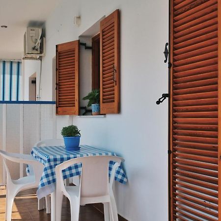 Seaview- 2 Space - Selfcatering Apartment - Helen No 3 Xiropigado Extérieur photo