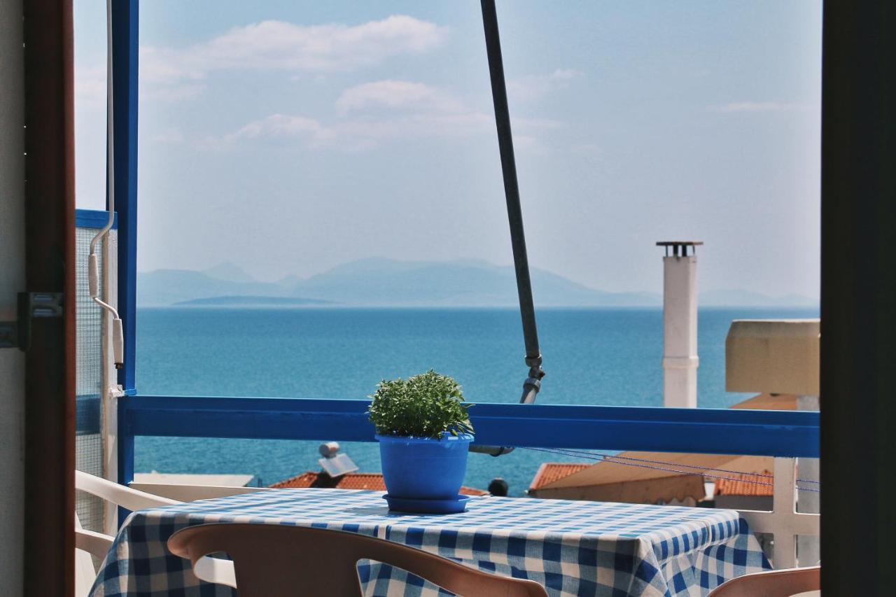 Seaview- 2 Space - Selfcatering Apartment - Helen No 3 Xiropigado Extérieur photo