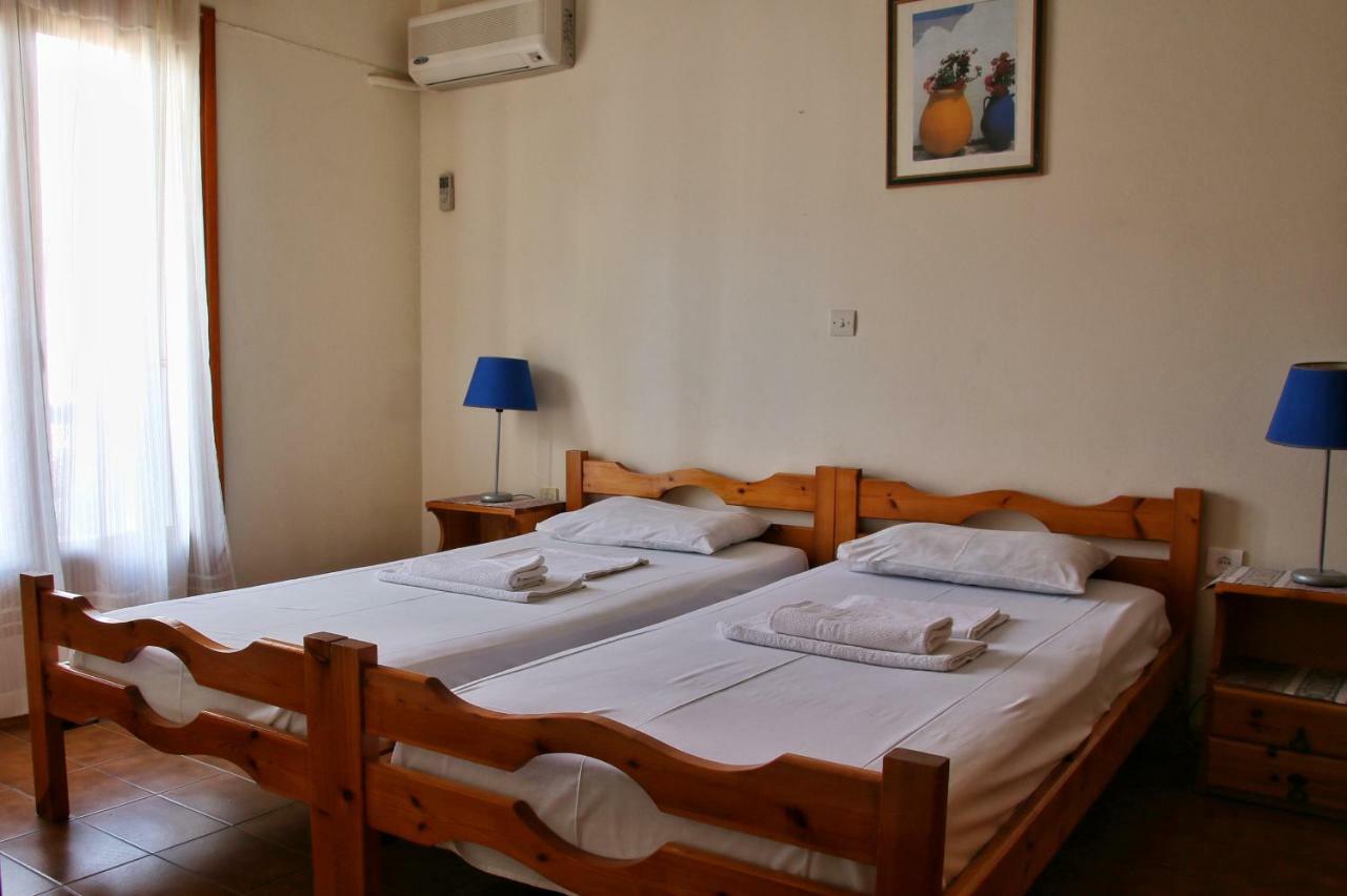 Seaview- 2 Space - Selfcatering Apartment - Helen No 3 Xiropigado Extérieur photo